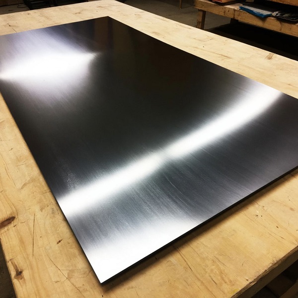 Листовая черная жесть